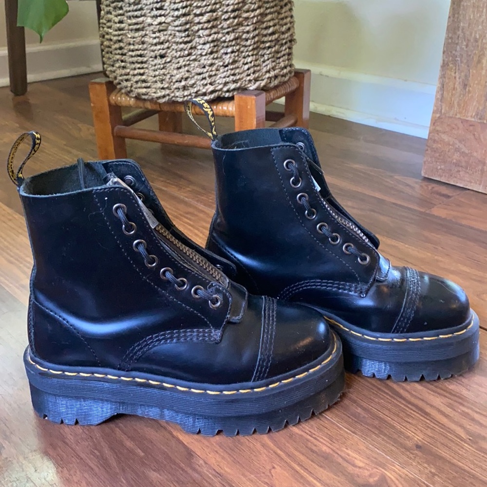 Dr. Martens Sinclair Zip Front Boot